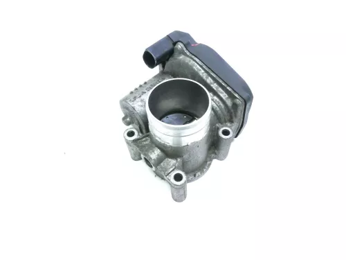 + VW Fox Polo 9N Drosselklappe Drosselklappenstutzen 03D133062E /F BMD BMM CHFA (100491)