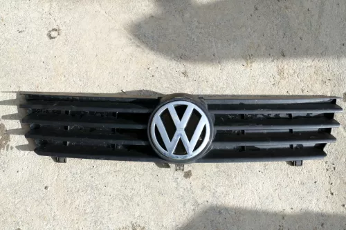 VW Polo 6N2 VW Zeichen Kühlergrill Grill schwarz (100630)
