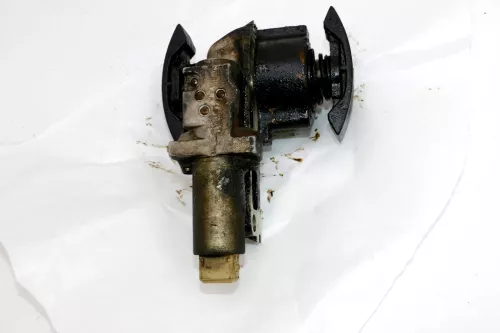 VW Golf 4 1,8 AGN 125PS  Kettenspanner Nockenwellenversteller 058109088B ADR 92k (100720)