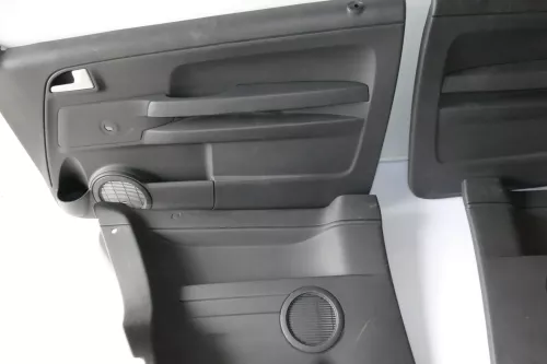 VW Fox 5Z Türverkleidung Verkleidung Tür vorne + hinten rechts + links schwarz (101251)