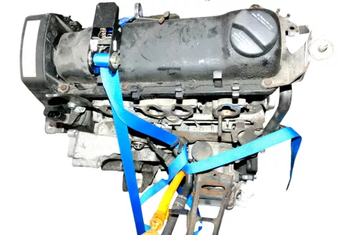 VW Golf 4 Bora Octavia Motor 1,6 74kw AKL AEH 101PS 100PS - 170.000km (101336)