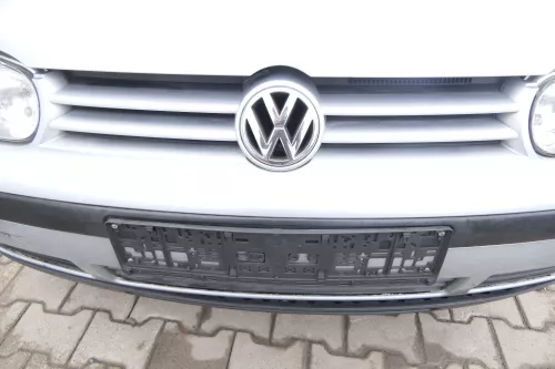 VW Golf 4 Grill Kühlergrill mit VW Zeichen Logo silber LA7W reflexsilber (101337)