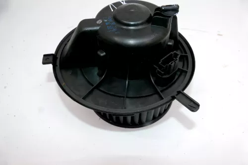 VW Golf 5 V A3 Lüfter Lüftermotor Motor Heizung Innen 1K1819015 