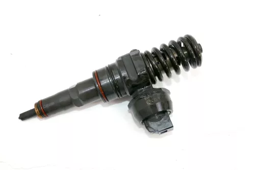 1x Audi A3 8P Touran Pumpe Düse Element 1,9 TDI 038130073AG BKC AXR BXE AXC AXB (101951)