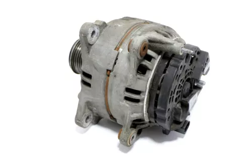 VW Golf 5 V Touran Lichtmaschine Generator 06F903023F 140A 1,9 TDI BKC Freilauf (101994)