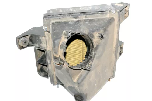 Audi A6 4B Luftfilterkasten Deckel Luftfilter 4B0133835M 2,5 TDI  (102042)