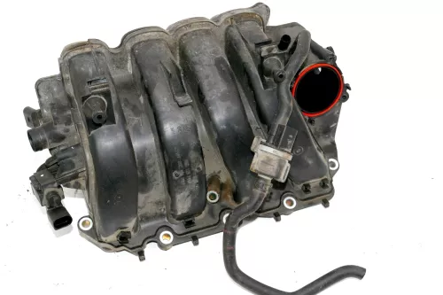 A3 VW Golf 5 V Ansaugbrücke Ansaugkrümmer 03C129711F 1,6 FSI BAG BLF 85kw (102091)