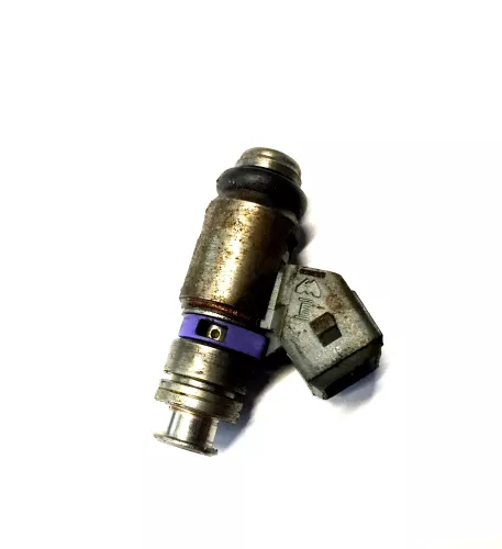VW Bora Golf 4 Einspritzdüse Düse 036031A 036906031A 1,6 16V ATN AUS 77kw 105PS