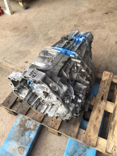 Audi A6 4B Quattro Allrad Getriebe Automatik GJT Automatikgetriebe 2,5 TDI BDG (102458)