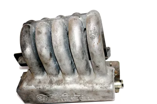 VW T4 Krümmer Ansaugkrümmer Ansaugbrücke AAB 074129713D 2,4 (102532)