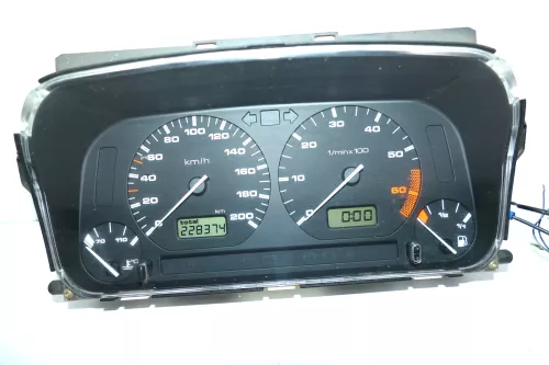VW Polo 6N Tacho Tachometer Kombiinstrument 246.000km 6N0919860P Benziner (102785)