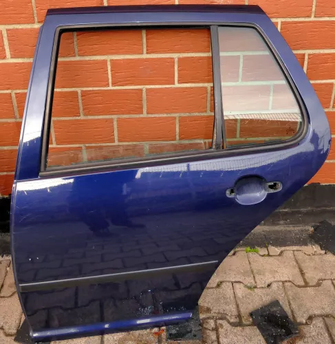 VW Golf 4 Limousine Tür hinten links blau LB5N (KEINkombi) 76,00 --- (103163)