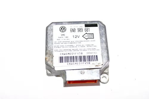 VW Polo 6N Arosa Steuergerät Airbag Airbagsteuergerät 6N0909601 (103434)