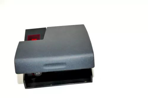 Audi A3 8L Aschenbecher Zigarettenanzünder vorne 8L0857951 (bis ca.2000)  (103465)
