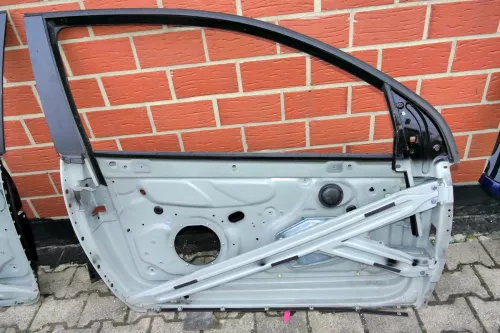 VW Golf 5 V 1K Rahmen Türrahmen vorne rechts Beifahrertür 2/3-Türer schwarz L041