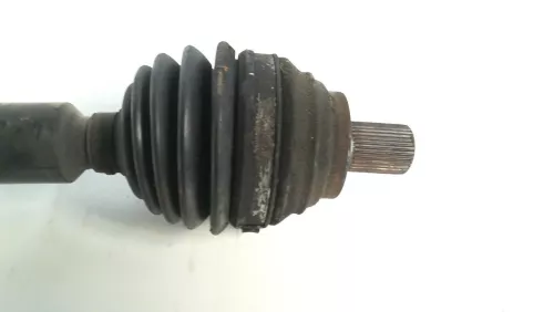 VW Golf 5 Antriebswelle rechts vorne Gelenkwelle 1,9 TDI 1K0407272GK 1K0407454BX (103636)