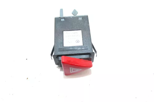 Skoa Octavia 1U Warnblinker Relais Warnblinkerschalter Schalter 1U0953253B Knopf (103984)