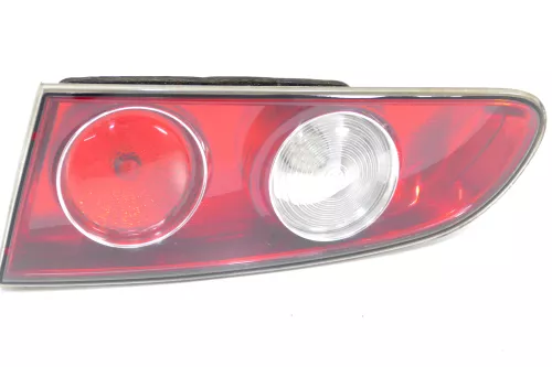 Seat Ibiza 6L Rücklicht hinten rechts innen Rückleuchte Heckleuchte Lampenträger (104083)