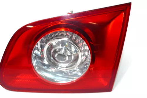 VW Passat 3C Variant Kombi Rücklicht hinten rechts innen Rückleuchte Heckklappe (104109)