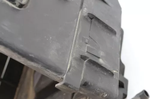 VW Polo 9N 9N3 Batteriekasten Kasten Abdeckung Batterie 6Q0915419B 6Q0915331D (104171)