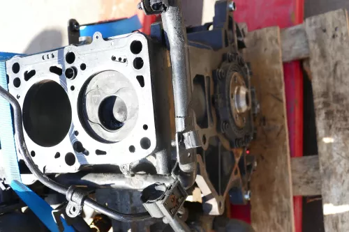 + VW Golf 4 Bora Motor Block Motorblock 1,9 TDI 85kw 101PS 038103101J AJM PD (104666)