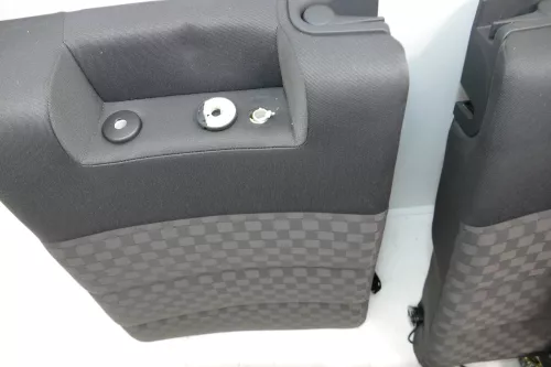 Audi A6 4B Avant Kombi Rückbank Rücksitzbank Sitz Rücksitz Gurt (104818)