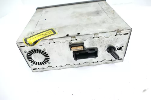 VW Passat 3B 3BG  Navi Navirechner Steuereinheit 4D0919887D Bedienteil Rechner (105416)