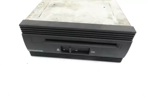 VW Passat 3B 3BG  Navi Navirechner Steuereinheit 4D0919887D Bedienteil Rechner (105416)