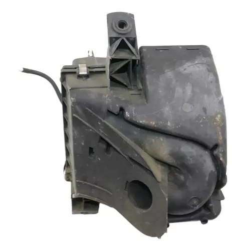 Audi A6 4B Luftfilterkasten Deckel Luftfilter 4B0133835K 2,5 TDI 4B0133837F AKE (105754)