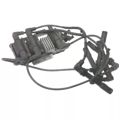 VW Passat 3B Audi A4 B5 2,8 2,6 Benziner Zündspule 078905104 + Zündkabel Kabel