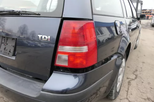 Golf 4 Variant Kombi Rücklicht hinten rechts Rückleuchte Heckleuchte weiß (106660)