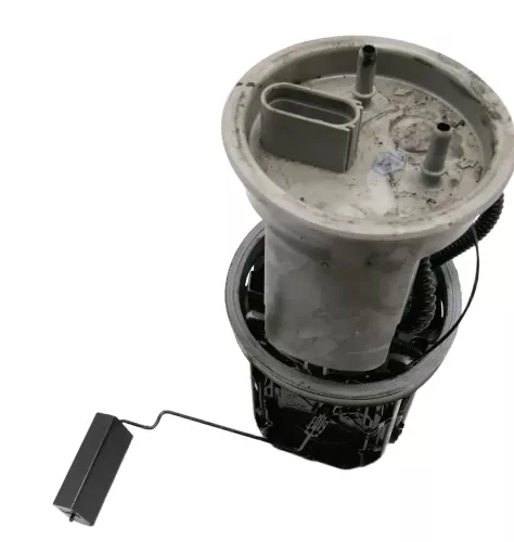 VW Passat 3B Dieselpumpe Tankpumpe 3B0919050B Kraftstoffpumpe 1,9 TDI AVB