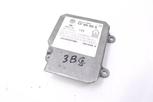 VW Passat 3BG T5 Steuergerät Airbag Airbagsteuergerät 1C0909605B Index 02