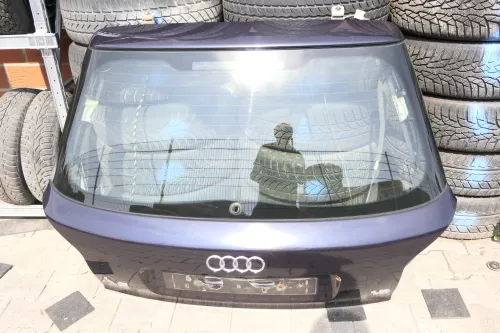 Audi A3 8L -Bj. ca1999 Heckklappe Kofferraumklappe Klappe hinten blau LZ5L (107309)