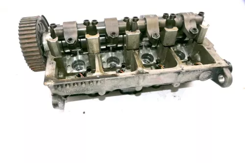 VW T5 LT Zylinderkopf 1,9 TDI 62kw 85PS von Motor BRR BRS (OHNE PD-Elementen)