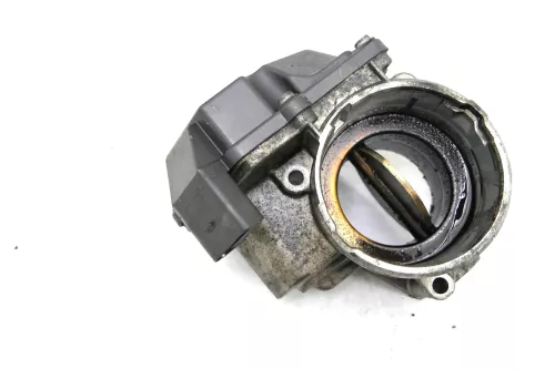 VW Passat 3C A4 8E Drosselklappe Reglerklappe 2.0 TDi 103kw BMM BMP 03G128063Q - (107993)