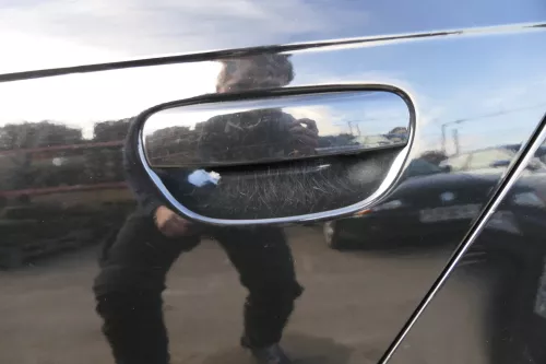 Audi A4 B7 8E Tür hinten links schwarz LY9B Kombi mit Scheibe und Rahmen (108112)