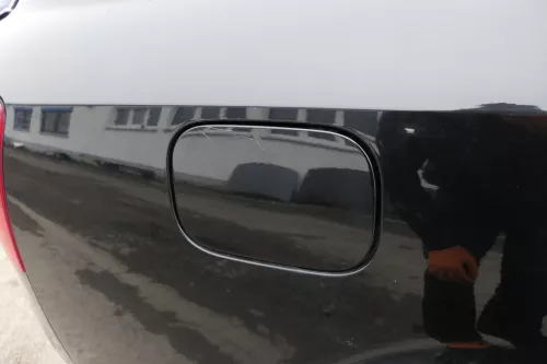 Audi A4  8E B7 Tankdeckel Tankklappe Tank Deckel Klappe schwarz LY9B (108117)