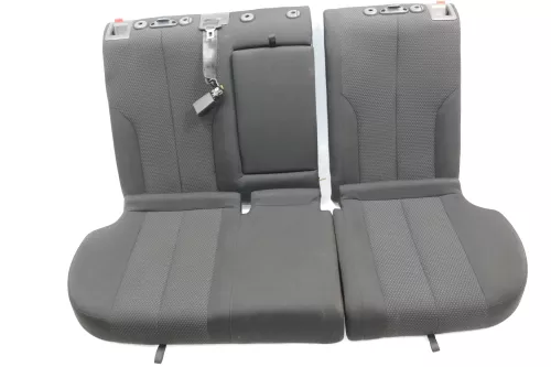 VW Passat 3C Kombi Avant Variant Sitz Rückbank Rücksitzbank Sitzfläche Sitze Ski (108379)