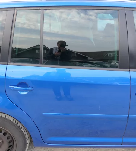 VW Touran 1T 1T3 Tür hinten rechts blau LA5X mit Scheibe (108462)