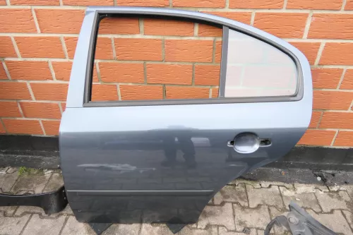 Skoda Octavia 1U Limousine Tür hinten links grau 9901 (keinKOMBI!) (108517)