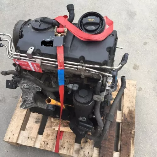 VW Touran Caddy Motor 1,9 TDI 74kw 101PS AVQ ca. 159.000km (Mit PD-Elementen) (108616)