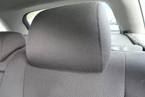 Audi A4 B6 8E Kopfstütze hinten rechts oder links schwarz / soul 8E0885973G (109064)
