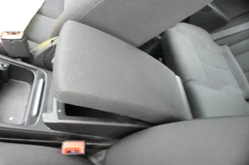 VW Passat 3C Mittelarmlehne Armlehne Fach original komplett zum nachrüsten (109295)