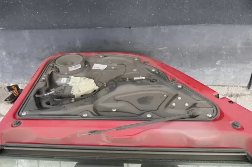 VW Passat 3C Kombi Variant Tür hinten links rot LY3D  (109415)