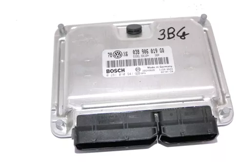 VW Passat 3BG Steuergerät Motor Motorsteuergerät 1,9 TDI 96kw AVF 038906019GQ