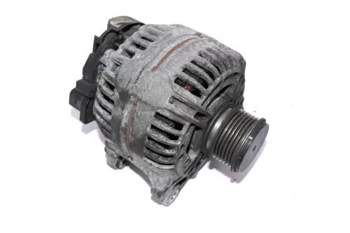 Golf 5 V Touran Lichtmaschine Generator 06F903023J 140A 1,9 TDI Freilauf A4 8E (109933)