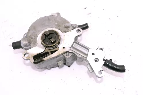 VW Golf 4 Bora A3 1,9 TDI Unterdruckpumpe Vakuumpumpe 038145209Q ARL ASZ ATD AXR (109935)