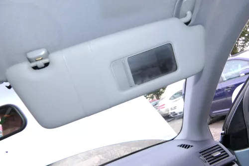 Audi A4 8E B6 Sonnenblenden Sonnenblende grau vorne rechts 8E0857552 (110526)