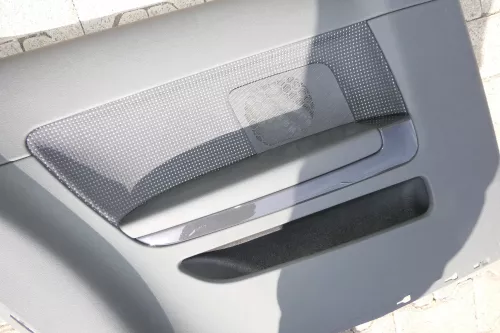 Audi A3 8P Seitenverkleidung Seite Verkleidung hinten links schwarz 2/3-Türer (111456)